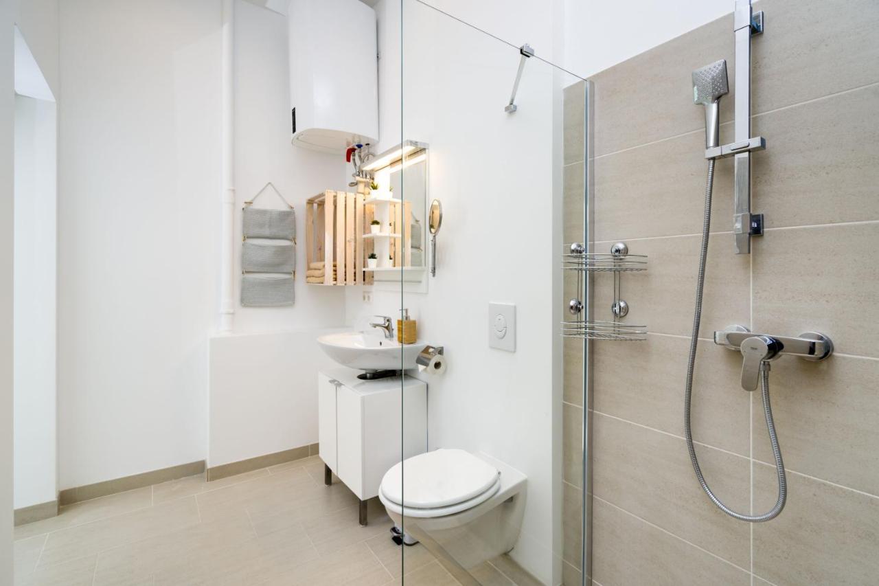 The Lohmeyerstr Vh Links, 2 Bedroom Up To 5 People Berlin Eksteriør billede